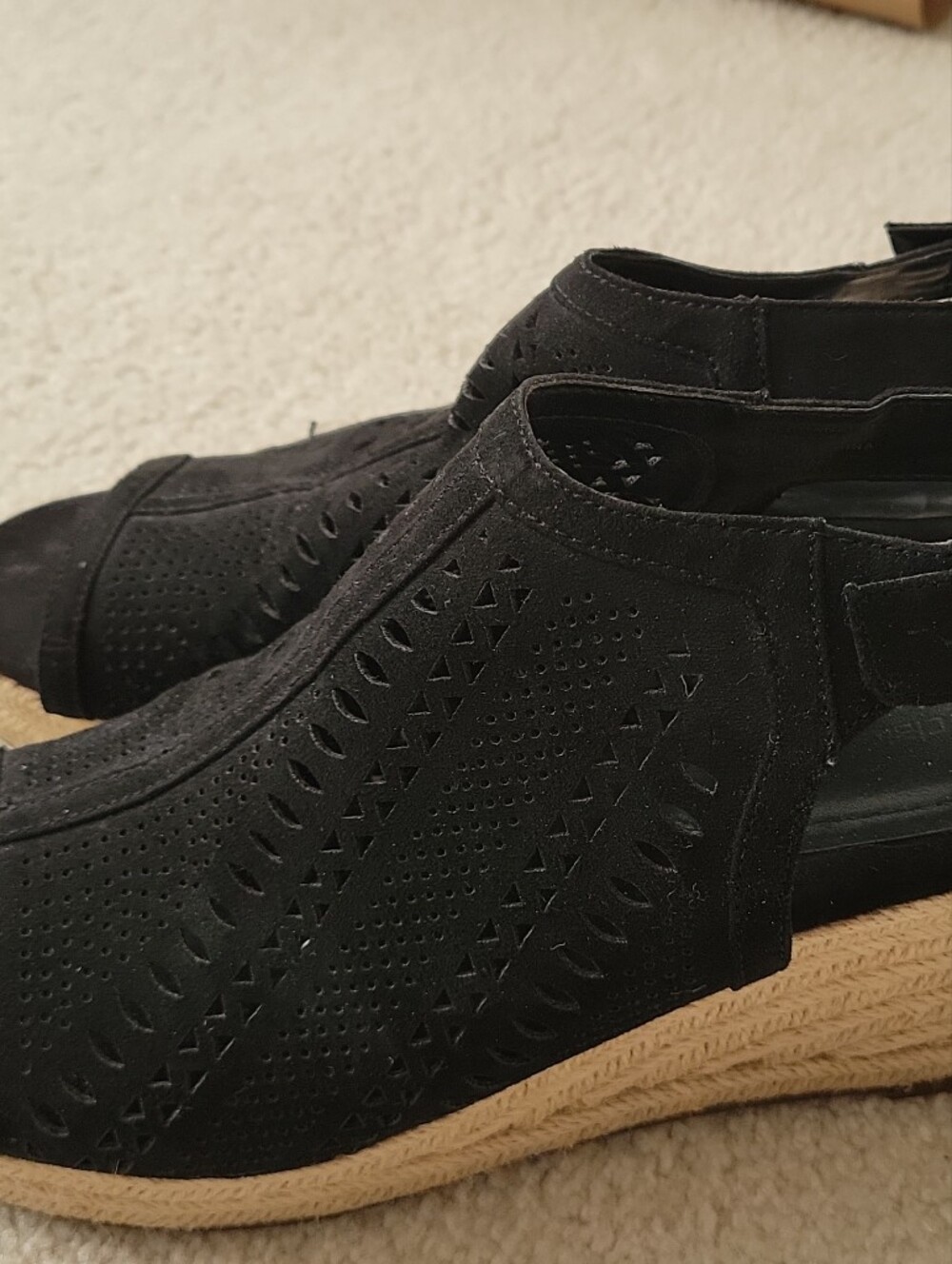 Liz Claiborne Black Perforated Wedge Espadrille Sandals
